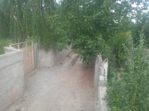 باغ چاردیواری 700 متری فلاورجان نزدیک اصفهان