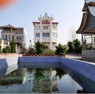 فروش ویلا باغ ساحلی 1200 متری استخردار در زیباکنار