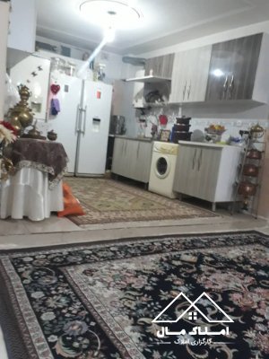 95 متر نوساخت بهمراه 30 متر حیات خلوت شخصی باقرشهر تهران
